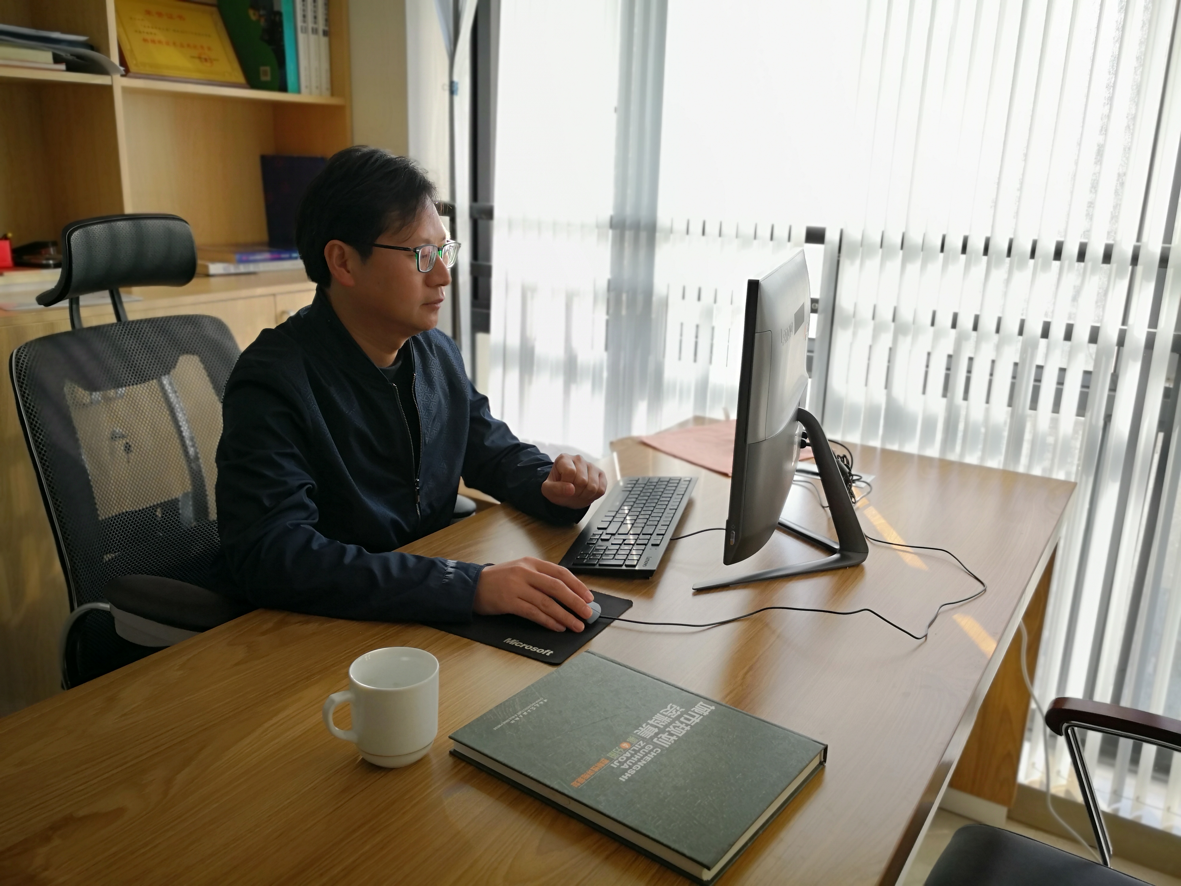 周晓顺.jpg