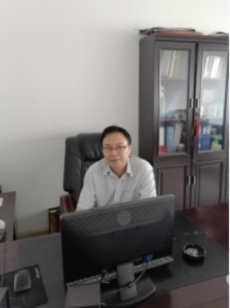 市政给排水院院长——李中