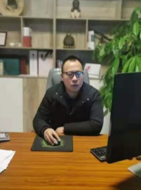 贵州分公司——何学峰