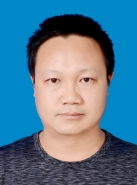 建筑高级工程师——高平春